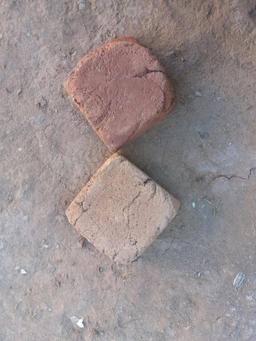 آجر قزاقی چهار گوش ( 20*20*4 ) - عمده